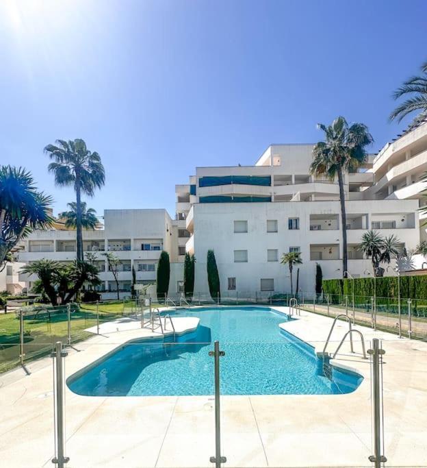 Jardines Nueva Andalucia 26 Apartamento *